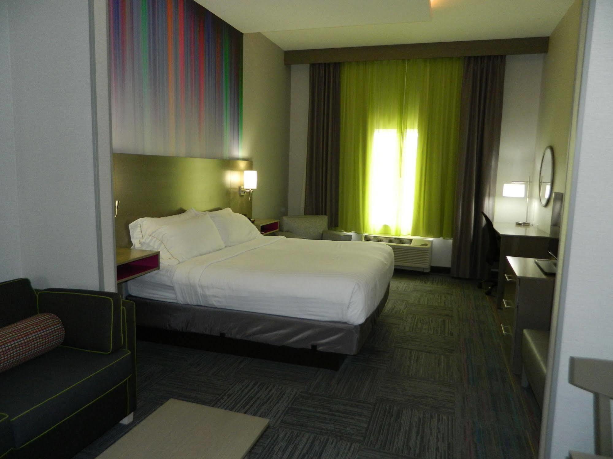 Holiday Inn Express & Suites Shippensburg By Ihg Kültér fotó